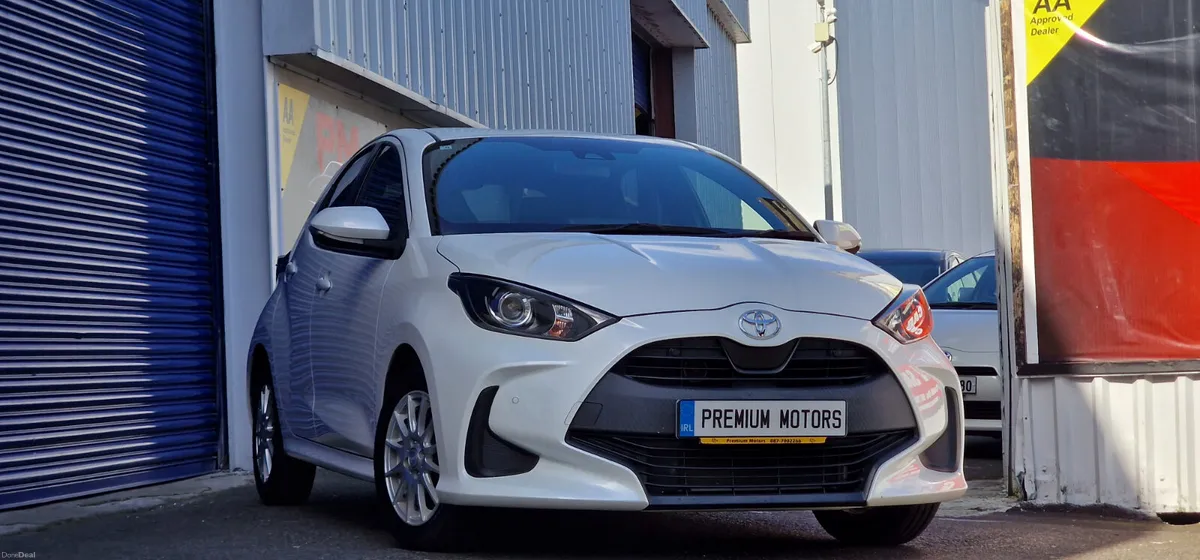 Toyota Yaris Automatic - Image 2