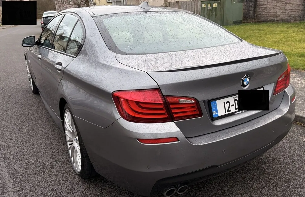 BMW 5-Series 2012 - Image 4