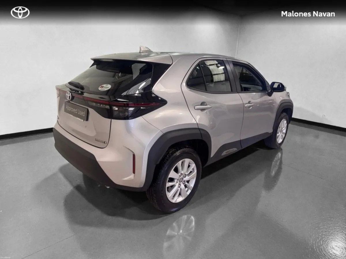 Toyota Yaris Cross YARIS CROSS LUNA - Image 2