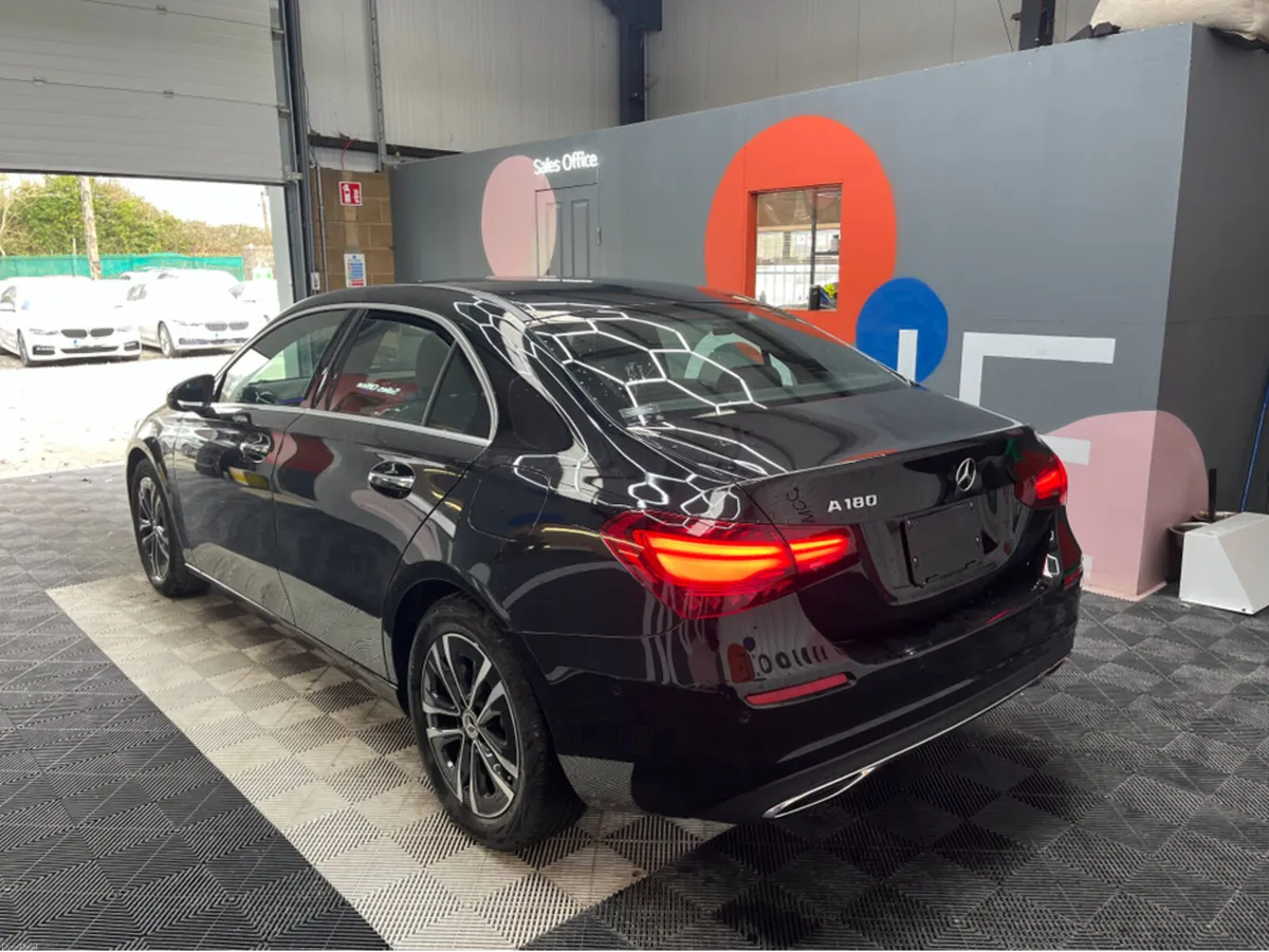 Mercedes-Benz A-Class 2023 MERCEDES-BENZ A180 1.4 - Image 4