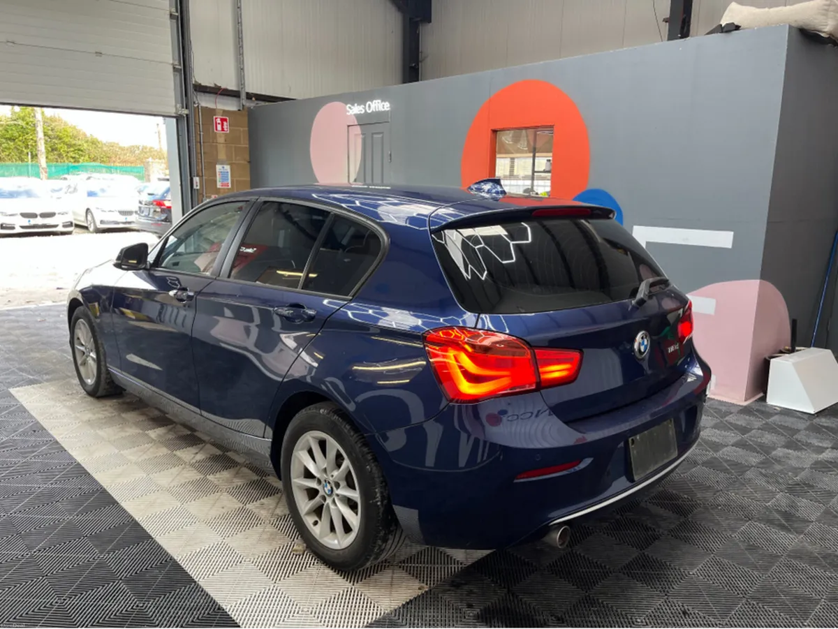 BMW 1-Series 2016 BMW 118D STYLE 2.0 AUTOMATIC / C - Image 4