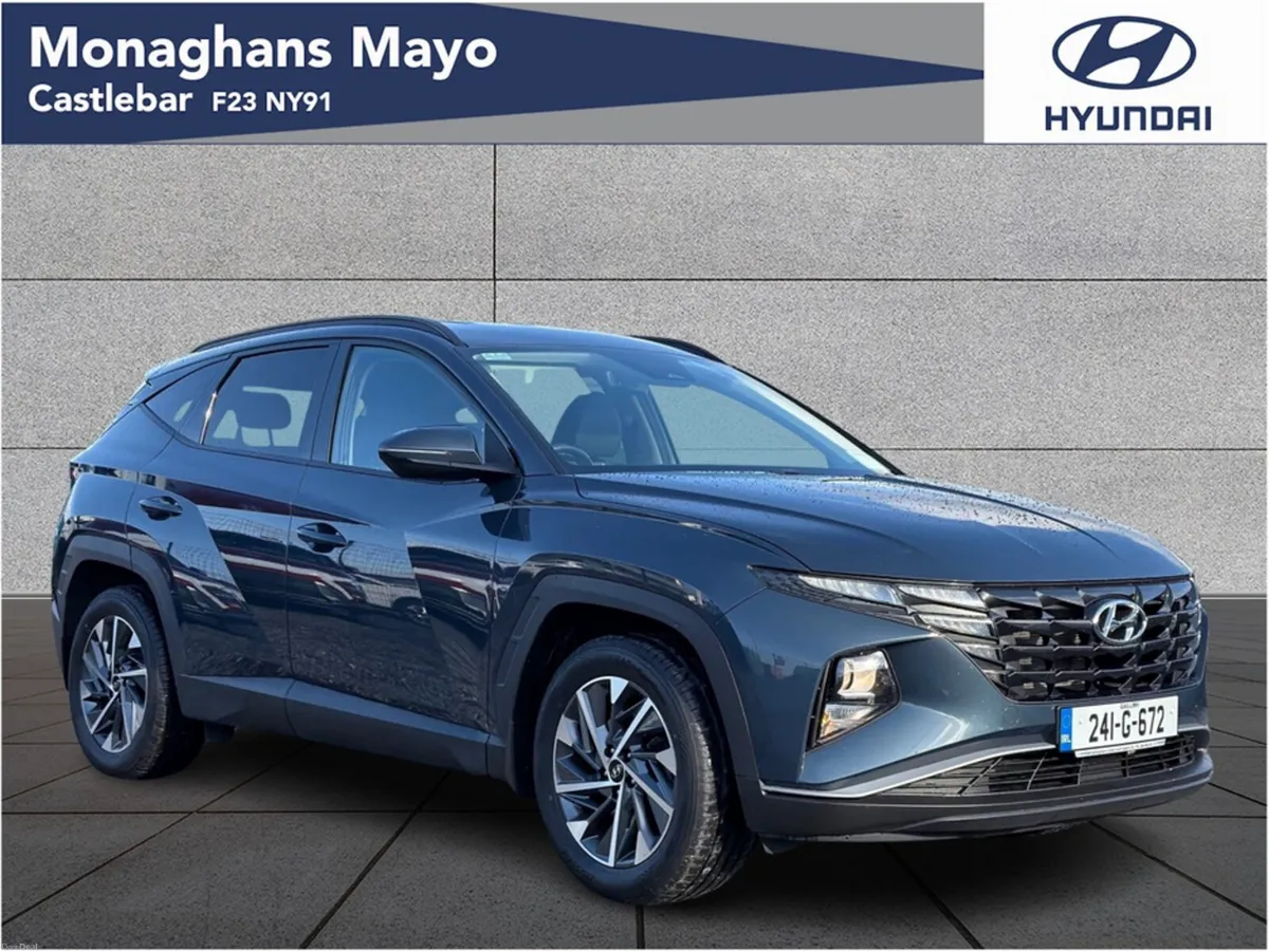 Hyundai Tucson EXECUTIVE 1.6 DIESEL 5DR - Image 1