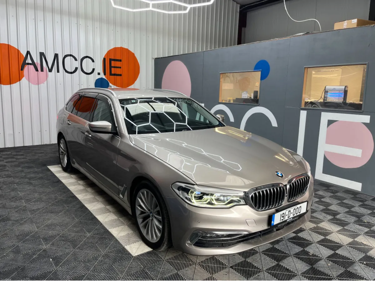 BMW 5-Series 2019 BMW 523D TOURING LUXURY 2.0 AUTO - Image 1