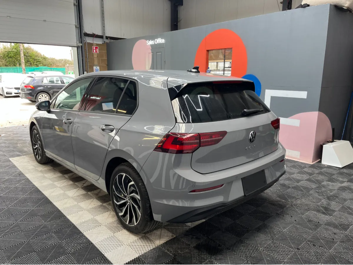 Volkswagen Golf €33950 2024 VOLKSWAGEN GOLF TDI AC - Image 4