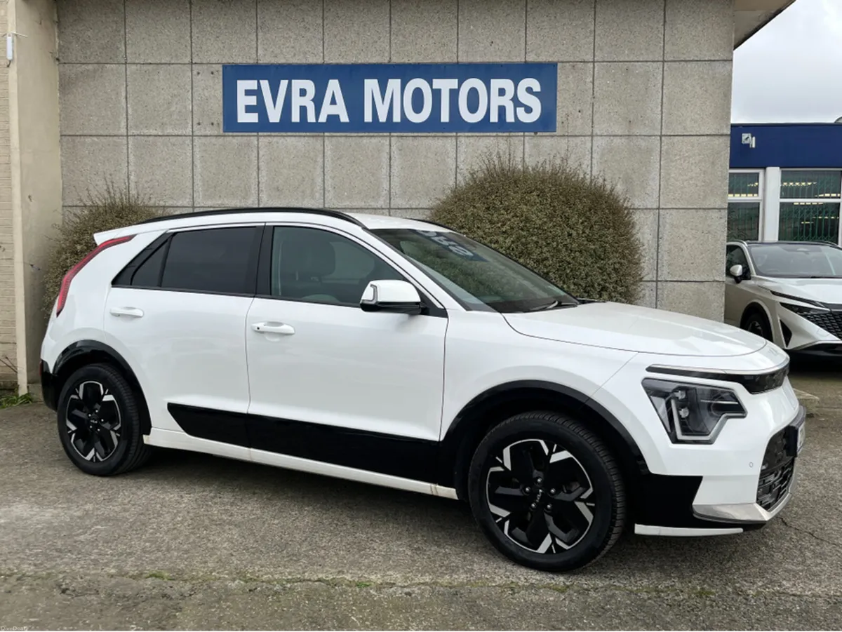Kia Niro K4 ELECTRIC 64KWH //MASSIVE SPEC//LEATHER - Image 3