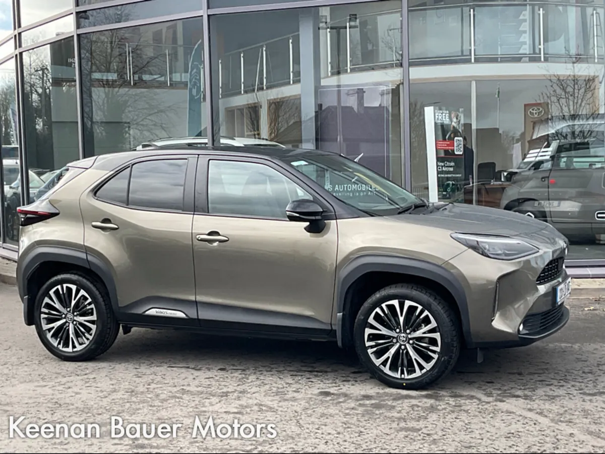 Toyota Yaris CR CROSS SOL 4DR AUTO - Image 4