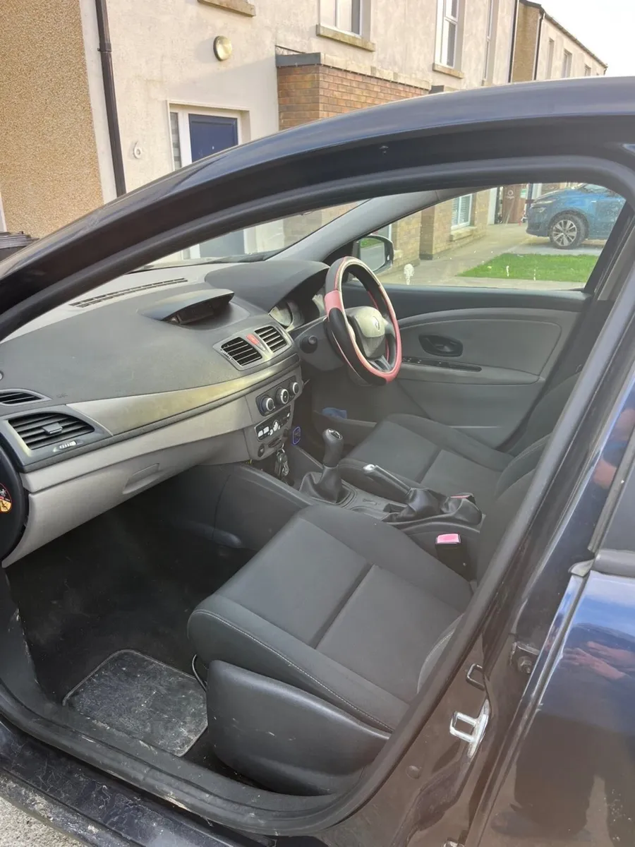 Renault Megane 2010 - Image 4