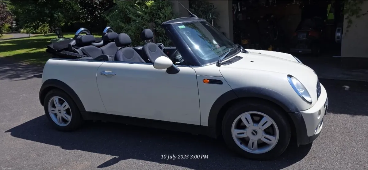 Mini cooper convertible - Image 2