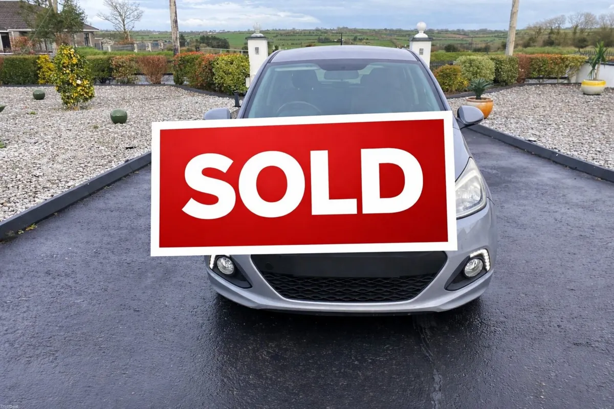 Hyundai i10 2015 - Image 1