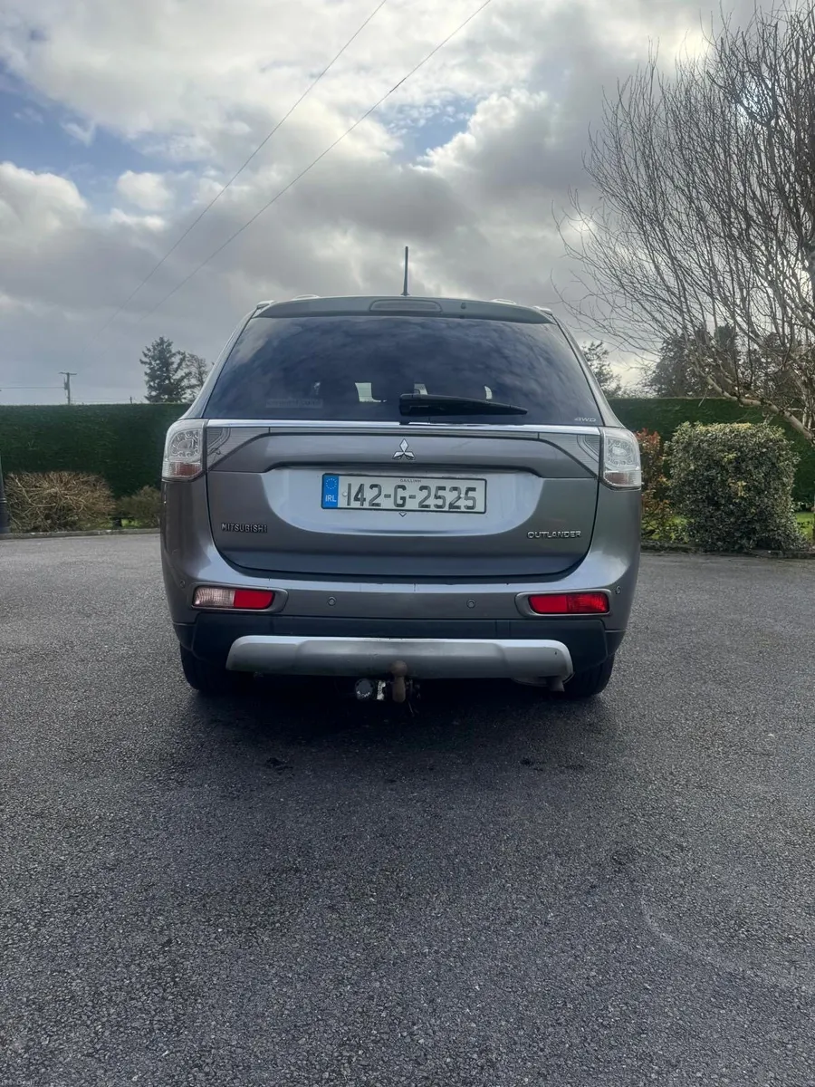 Mitsubishi Outlander - Image 3