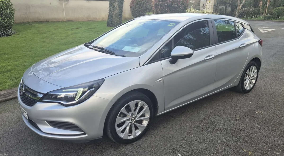 Opel Astra 2017 1.4 SC 5dr - FSH - ONLY 67k klms - Image 3