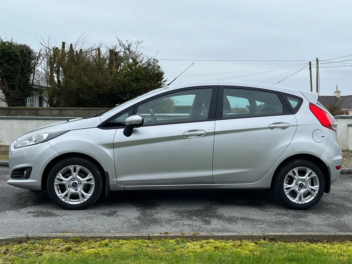 Ford Fiesta 2016 Low Mileage - Image 3