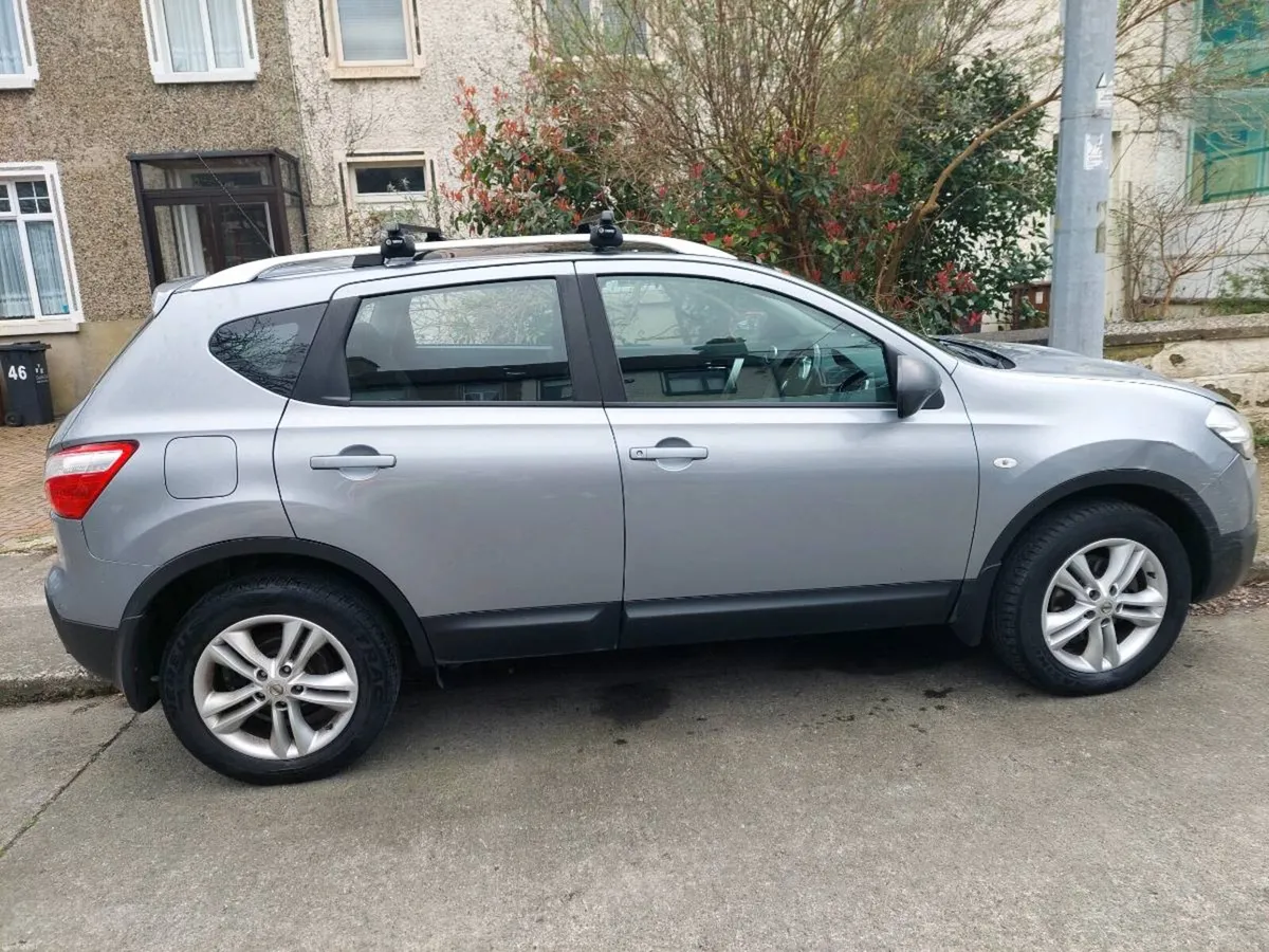 Nissan Qashqai - Image 1