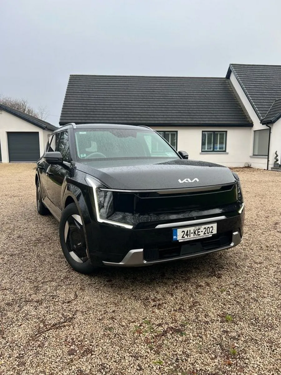 2024 Kia Ev9 Earth 7 Seater EV 99.8kWh - Image 3