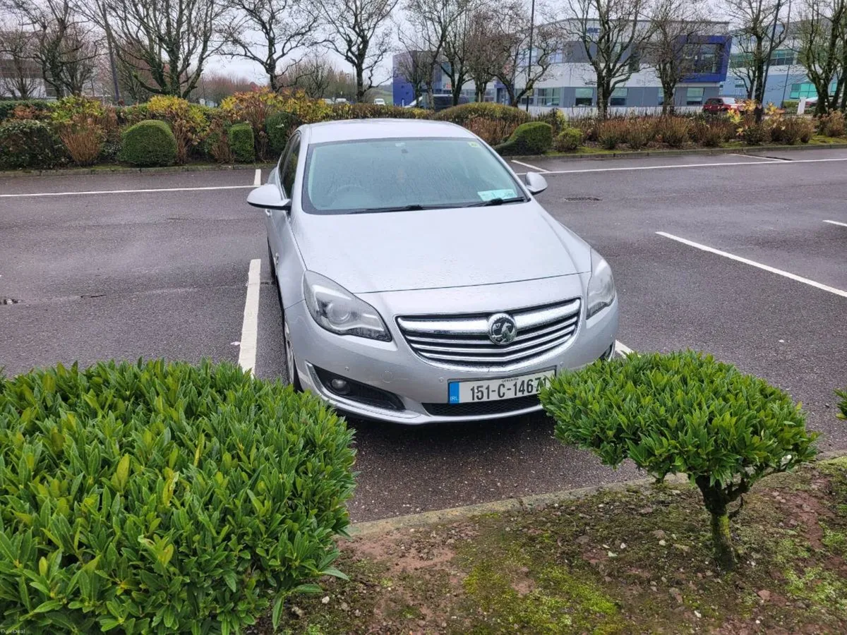 Vaxhaul Insignia 2LSRi - Image 1