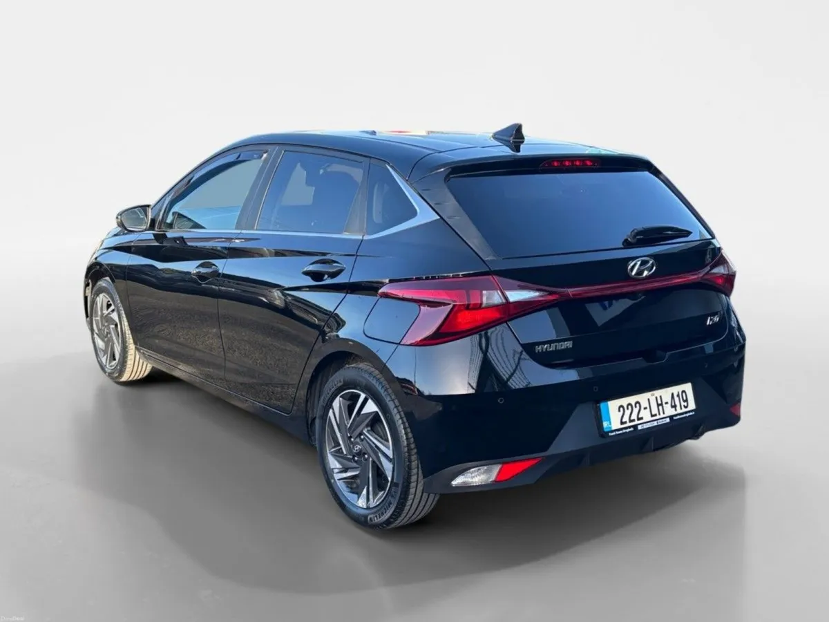 Hyundai i20 1.2 Deluxe Plus - Image 4
