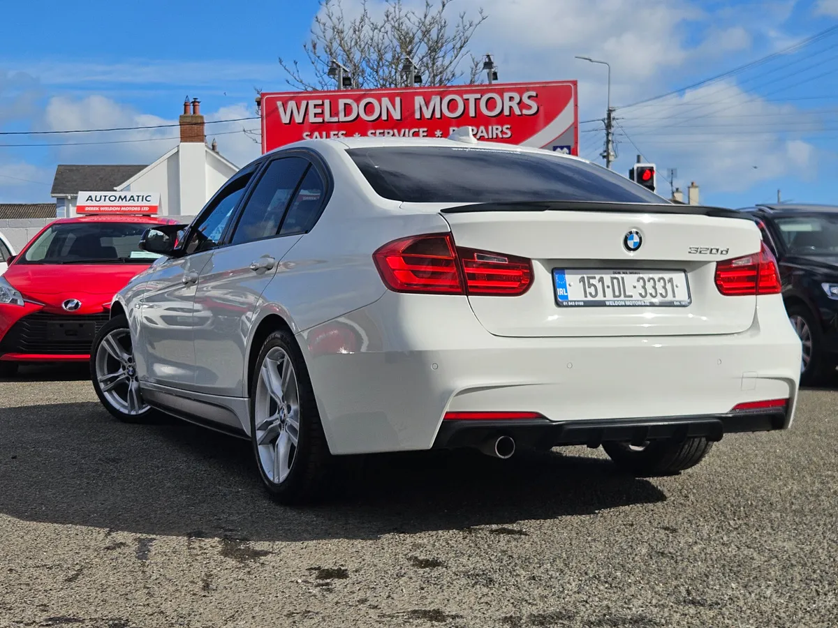 BMW 3-Series 2015 - Image 4