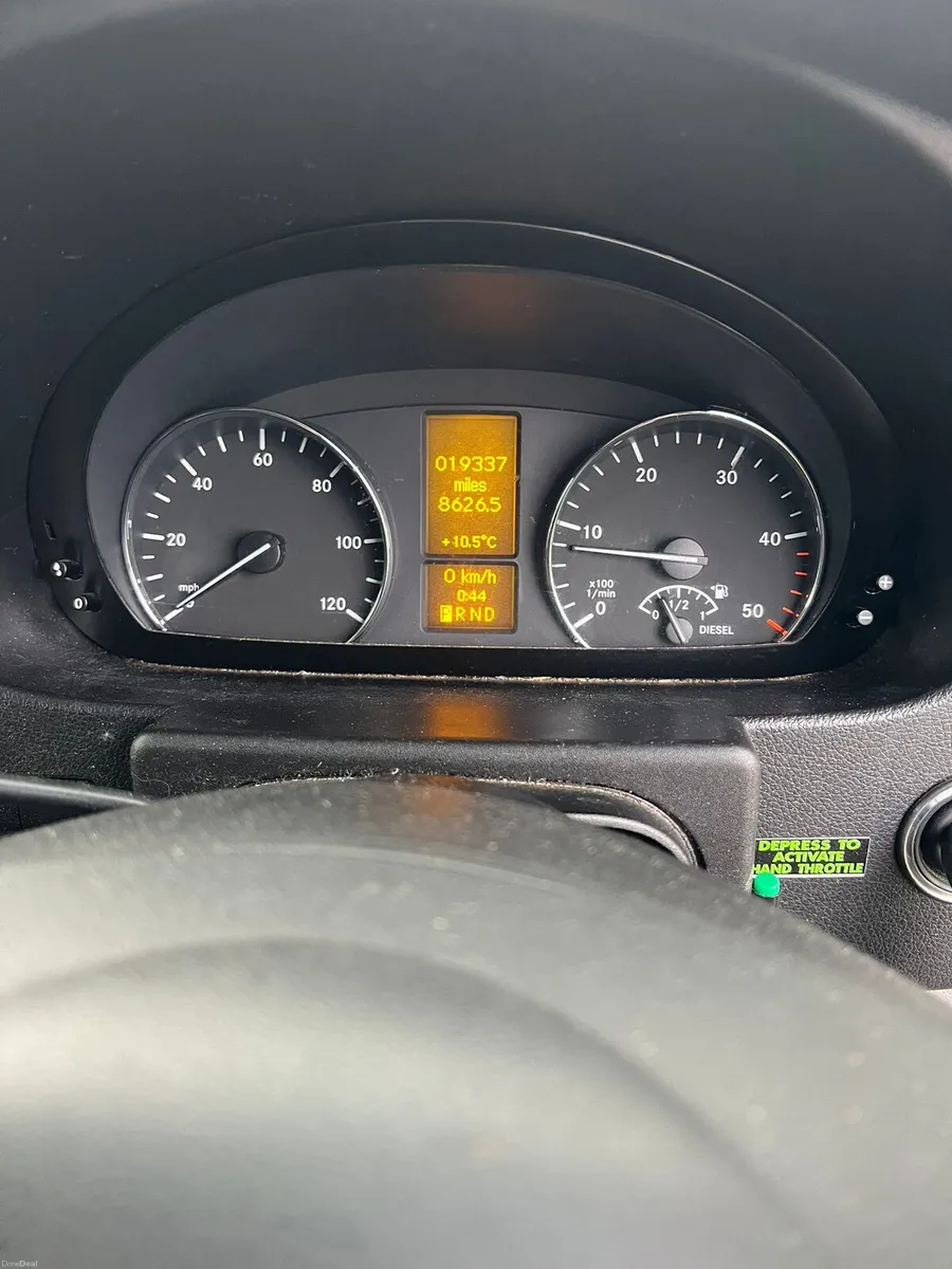 Mercedes Sprinter (Wheelchair /Bus) - Image 4