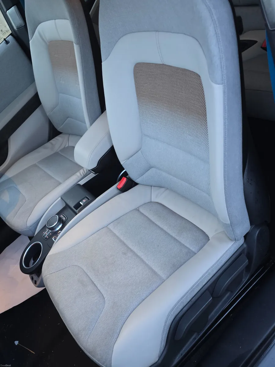 BMW i3 2020 fully electric very low miles €18990 - Image 4