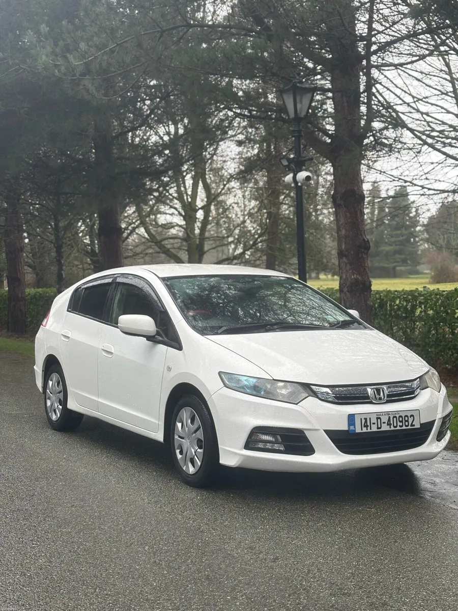 Honda Insight Automatic 2014 - Image 1