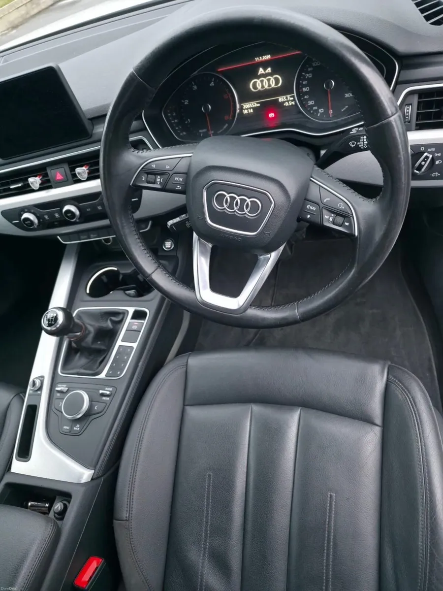 Audi A4 2016 - Image 4