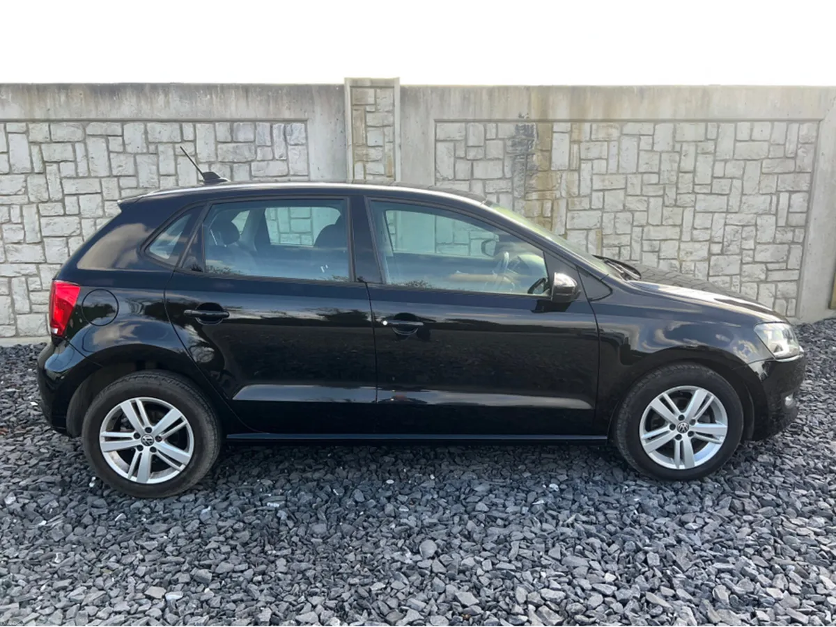 Volkswagen Polo 5DR AUTO - Image 6
