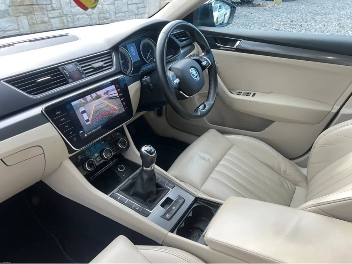 Skoda Superb STYLE 2.0 TDI 150HP 5DR - Image 5