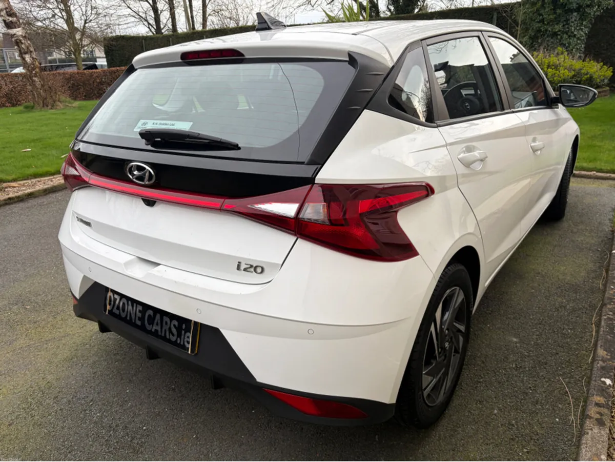 Hyundai i20 SE CONNECT MHEV T-GDI - Image 3