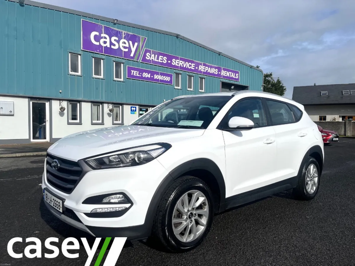 Hyundai Tucson 1.7 CRDI SE NAV BL/DR 5 5DR - Image 1