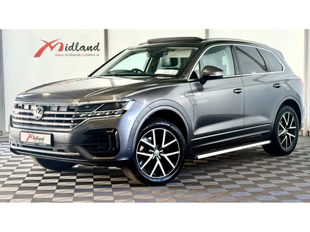 Volkswagen Touareg R Line*Pan Roof* 4M 286HP 5DR A - Image 1