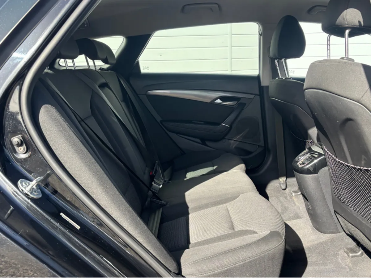 Hyundai i40 1.7 CRDI ESTATE 115PS NEW NCT - Image 4