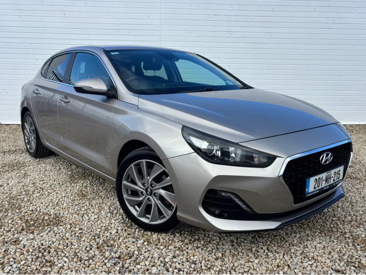 Hyundai i30 I 30 DIESEL 5DR FASTBACK - Image 1