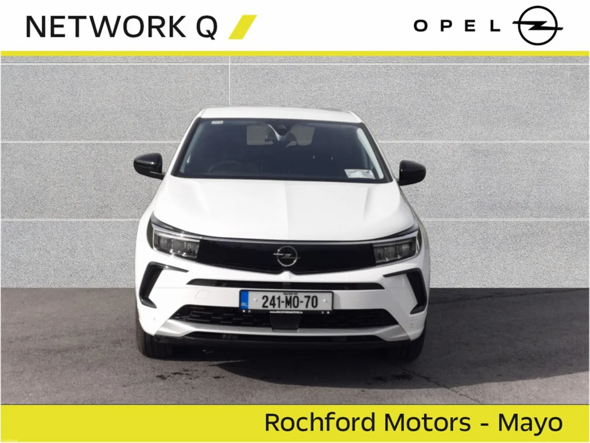 Opel Grandland ELEGANCE 1.2 130PS  Auto - Image 2