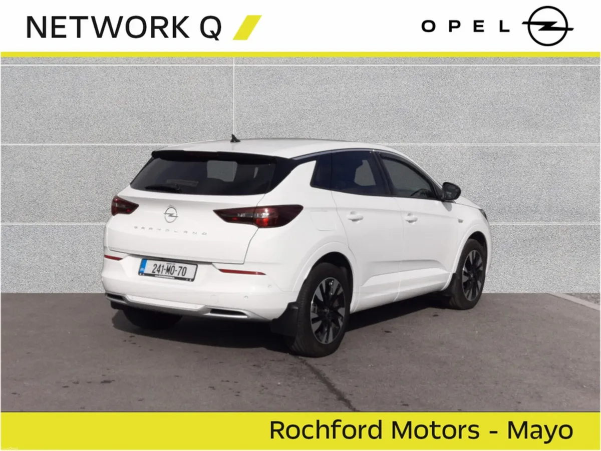 Opel Grandland ELEGANCE 1.2 130PS  Auto - Image 4