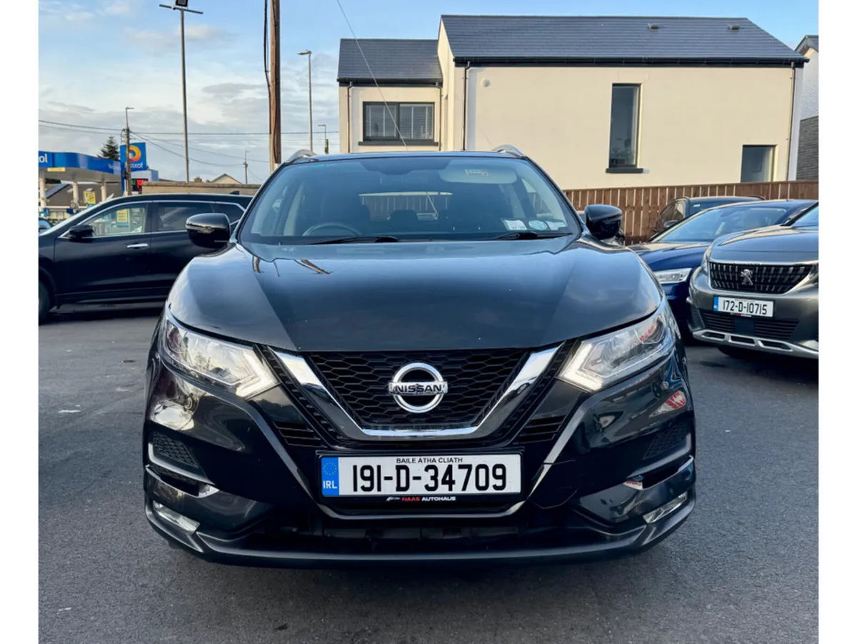Nissan Qashqai 1.5 DSL SV MY19 4DR - Image 3
