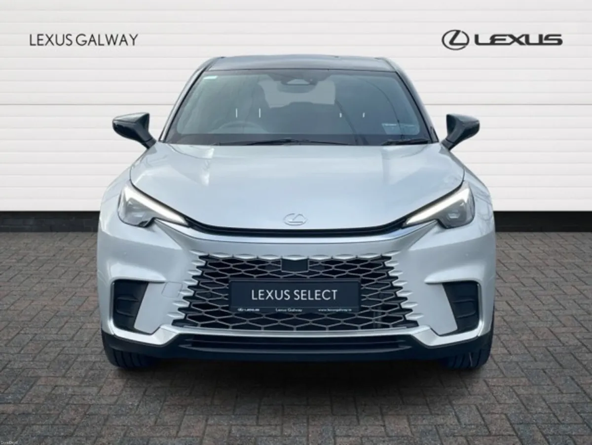 Lexus LBX 1.5h EMOTION // Remote Central Locking / - Image 4