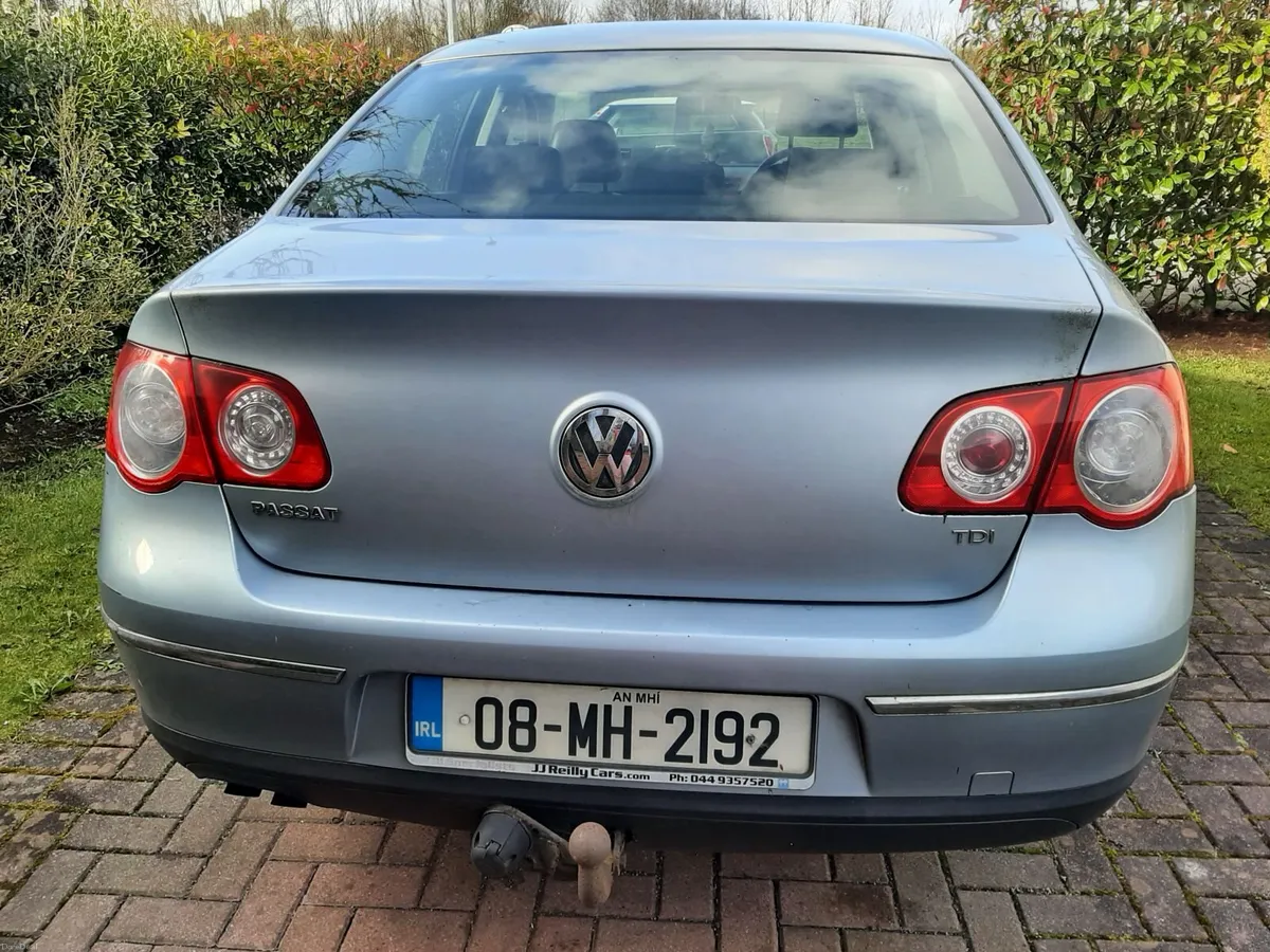 Volkswagen Passat 2008 - Image 4
