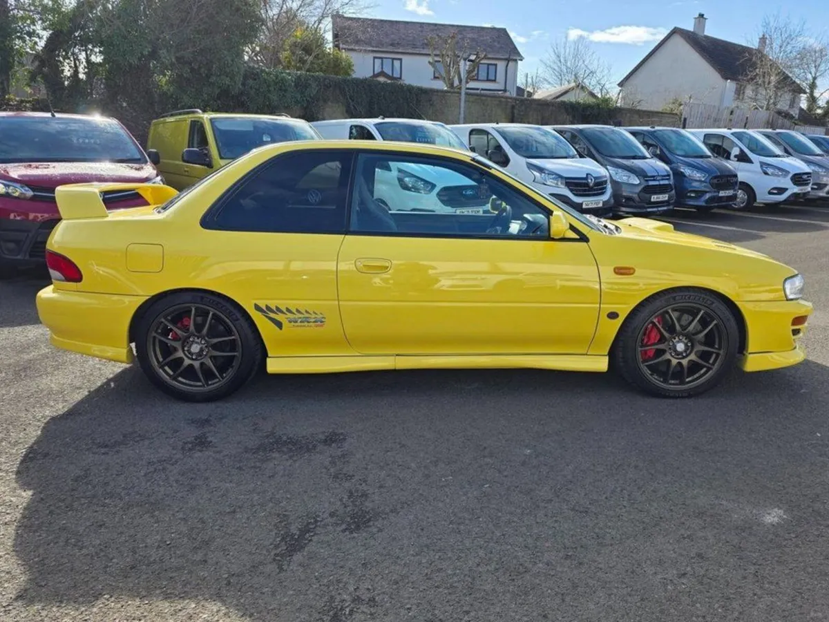Subaru Impreza type R - Image 4