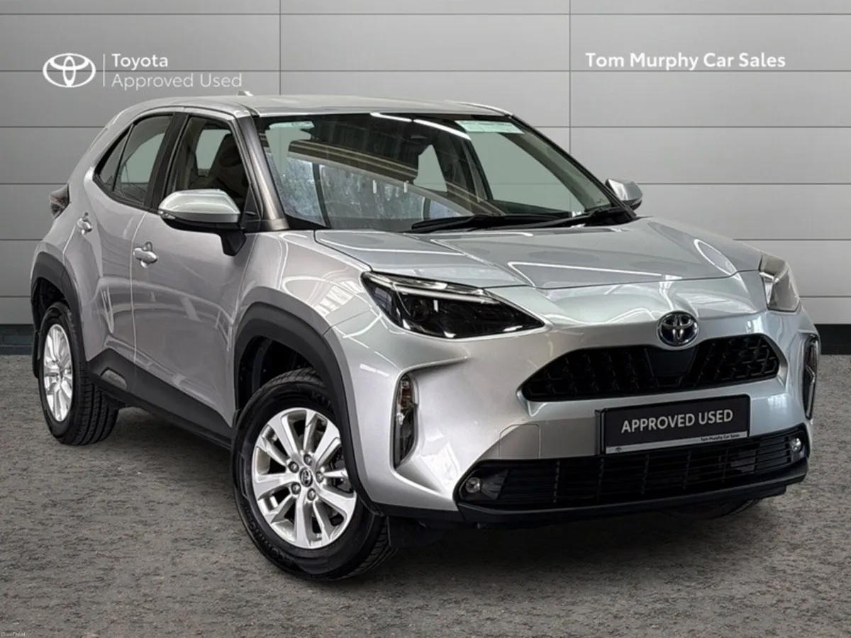 Toyota Yaris Cross 1.5 LUNA HYBRID - ONE OWNER - F - Image 1