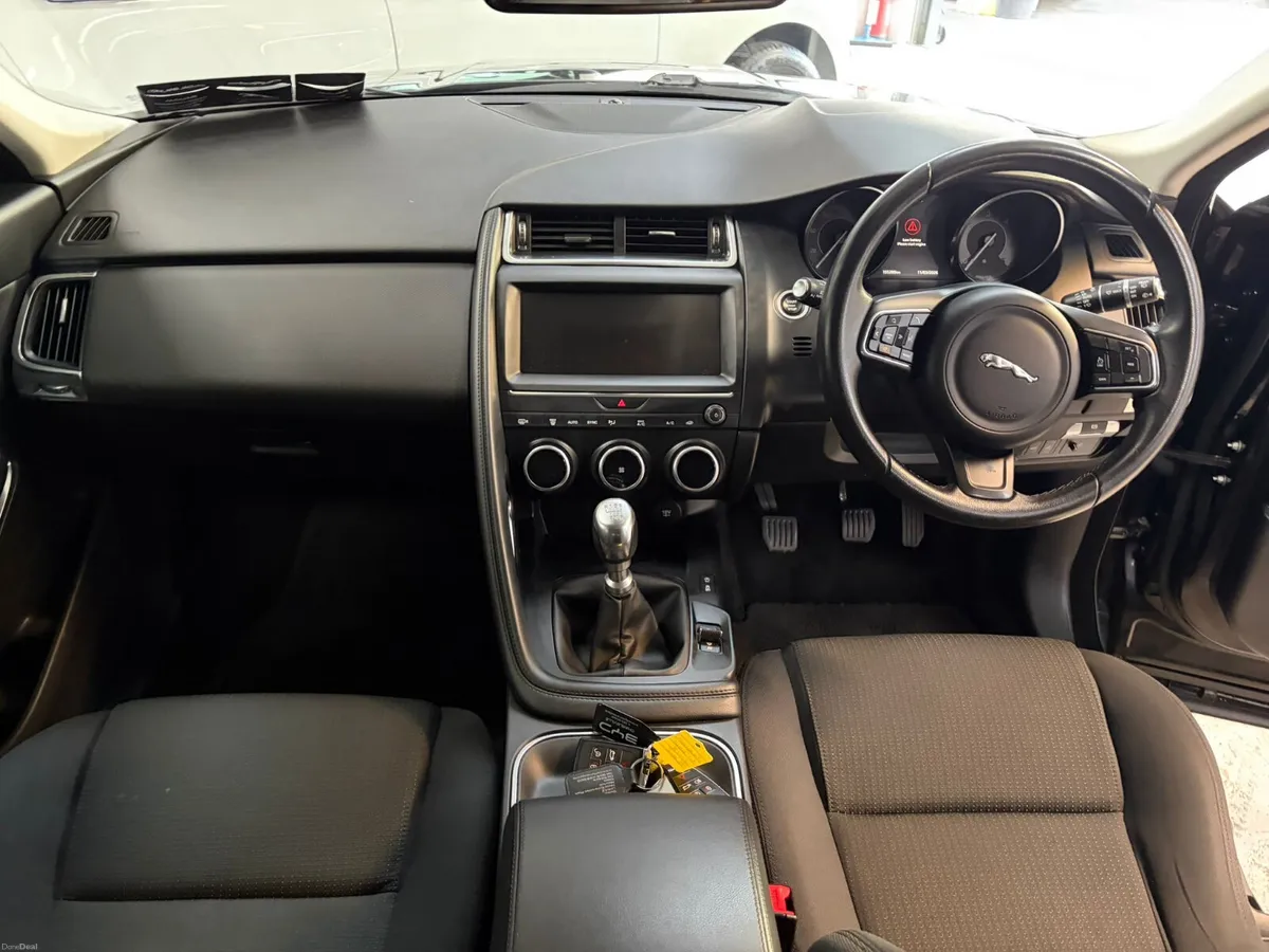 Jaguar E-Pace 2018. 2.0D. FWD - Image 4
