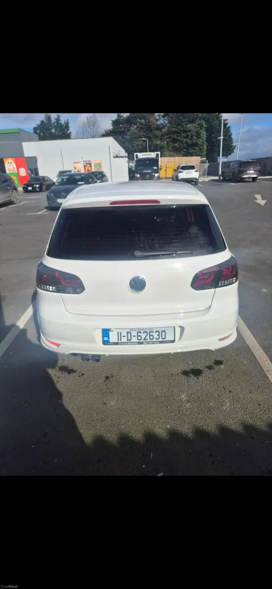 Volkswagen Golf 2011 - Image 4