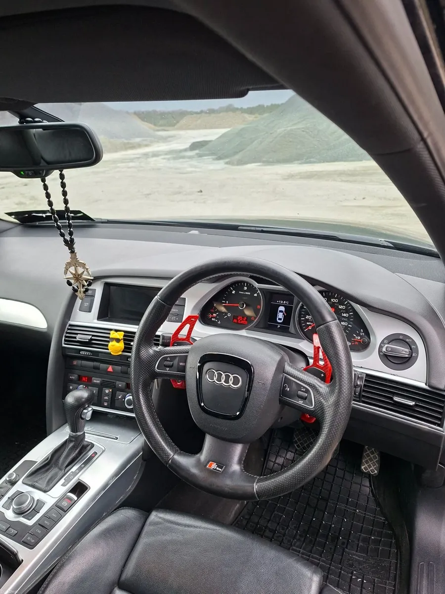 Audi A6 2010 - Image 4