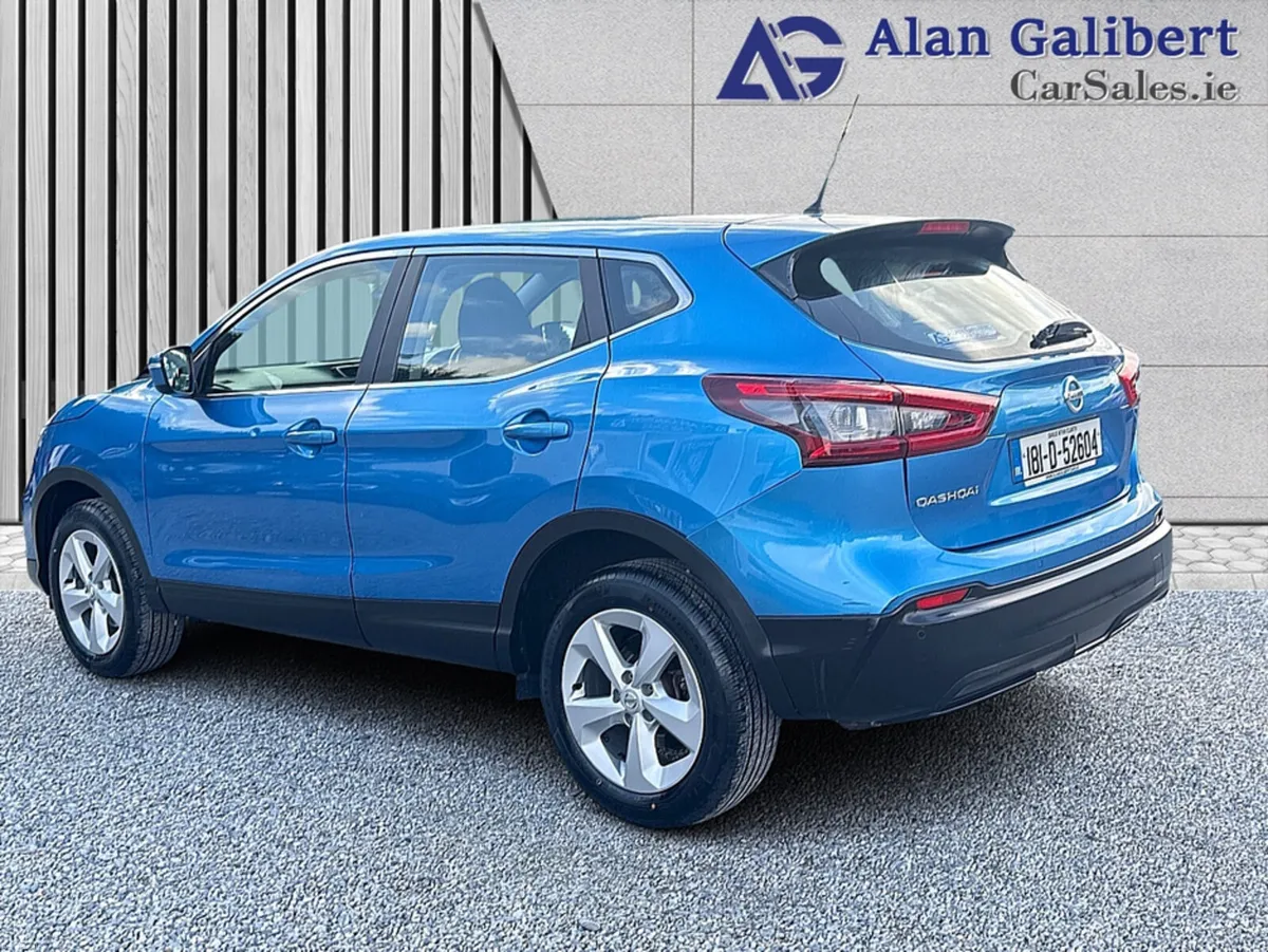Nissan Qashqai 1.2 DIG-T ACENTA - Image 2