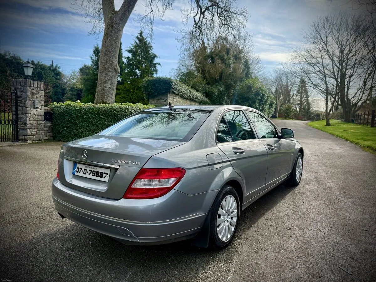 Mercedes C180 Kompressor Auto Nct Pristine - Image 3