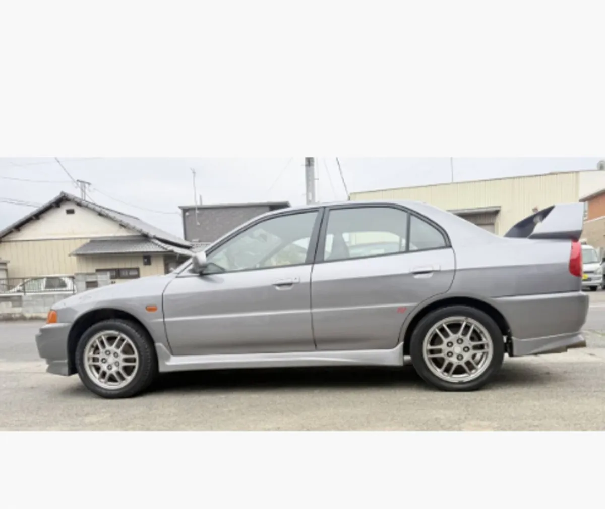 🔥 1996 Mitsubishi Lancer Evolution IV GSR -FSH - Image 3