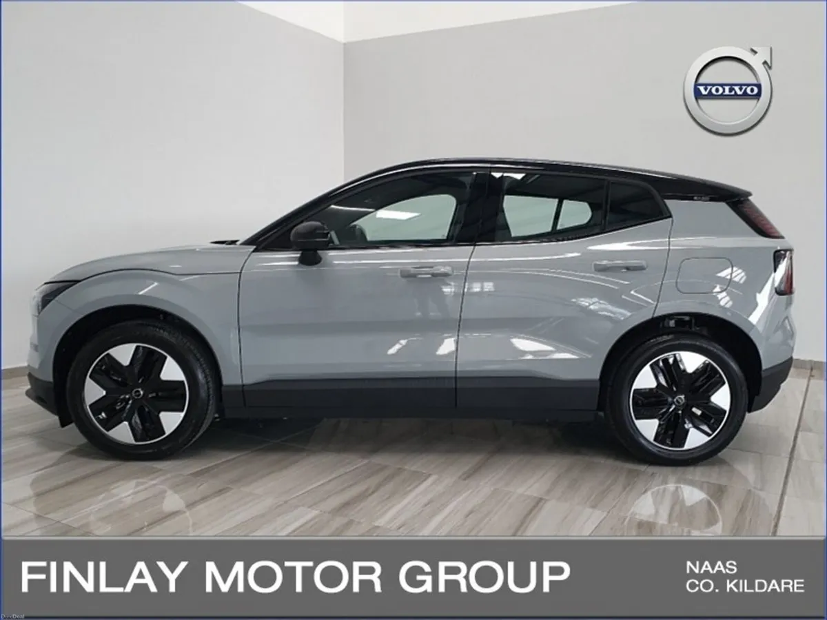 Volvo EX30 Extended Range Plus Demo Model - Image 6