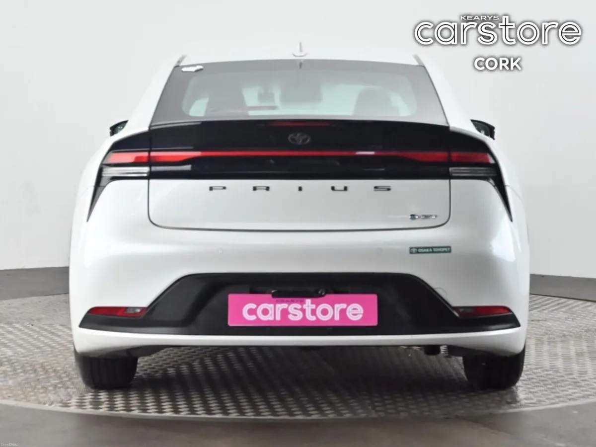 Toyota Prius 1.8 Hybrid Auto - Image 4