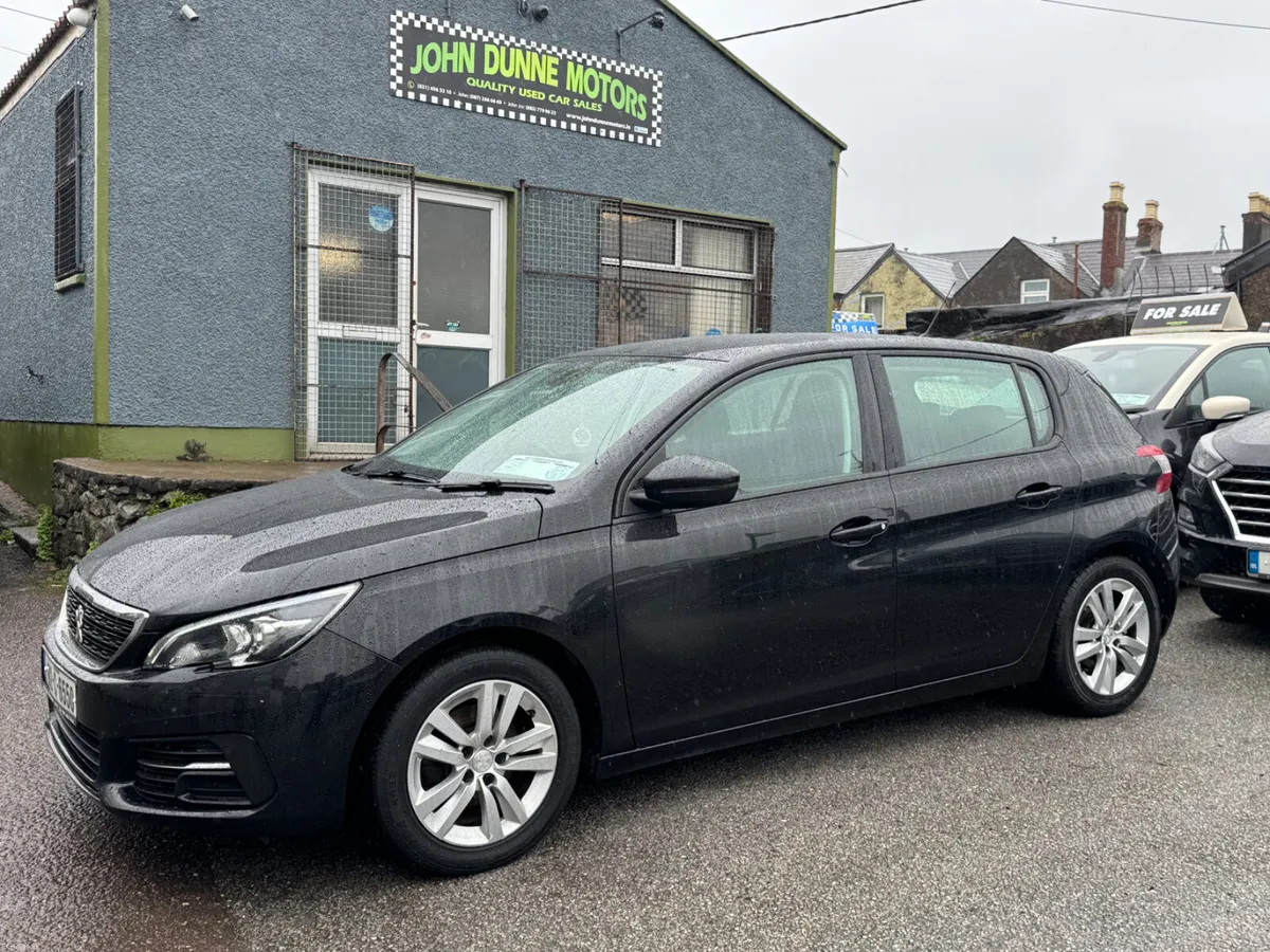 Peugeot 308 very low mileage - Image 2