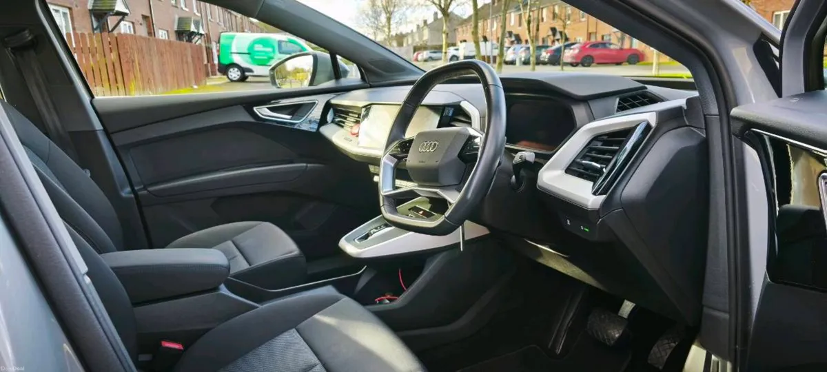 Audi Q4 e-tron 35 Advance 4DR - Image 4