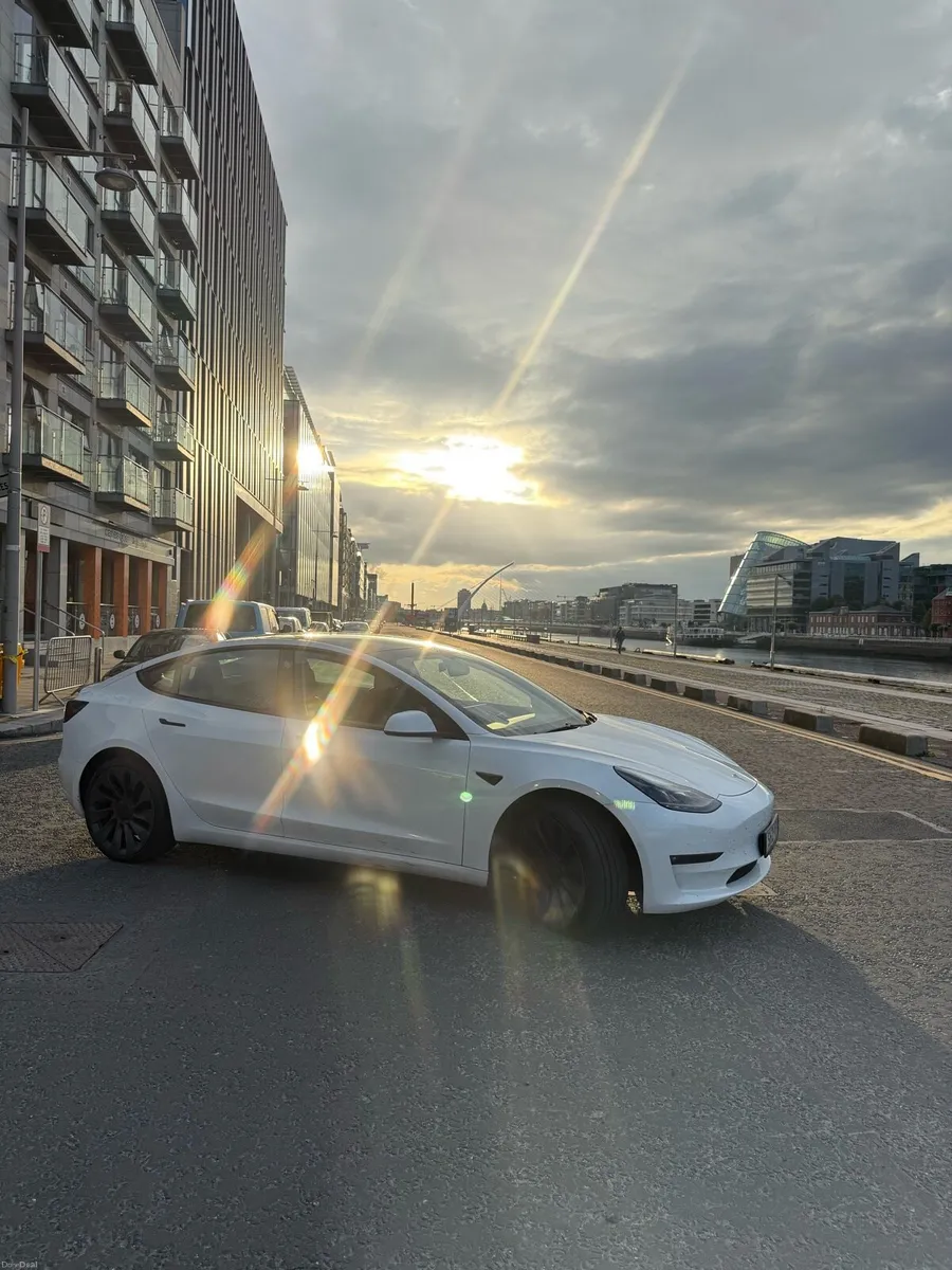 Tesla Model 3 Performance AWD - In Warranty - Image 4